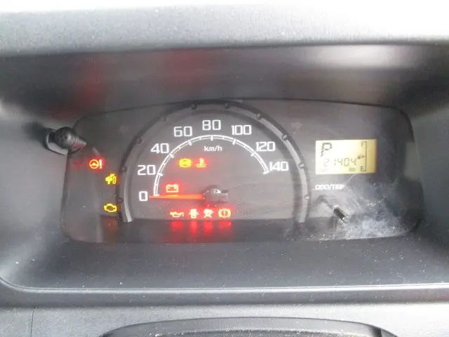 ダイハツ ハイゼットトラック EBD-S500P(2WD)の写真5