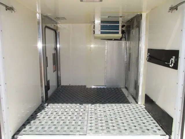 ダイハツ ハイゼットトラック EBD-S500P(2WD)の写真14