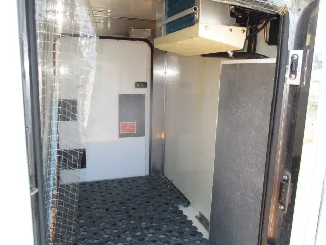 ダイハツ ハイゼットトラック EBD-S500P(2WD)の写真15