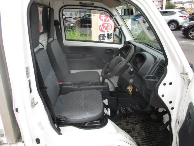 三菱 ミニキャブトラック EBD-DS16T(2WD)の写真9