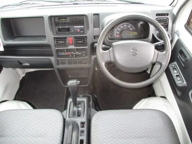 スズキ キャリイ EBD-DＡ16T(2WD)の写真2