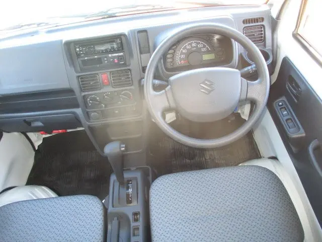 スズキ キャリイ EBD-DＡ16T(4WD)の写真2