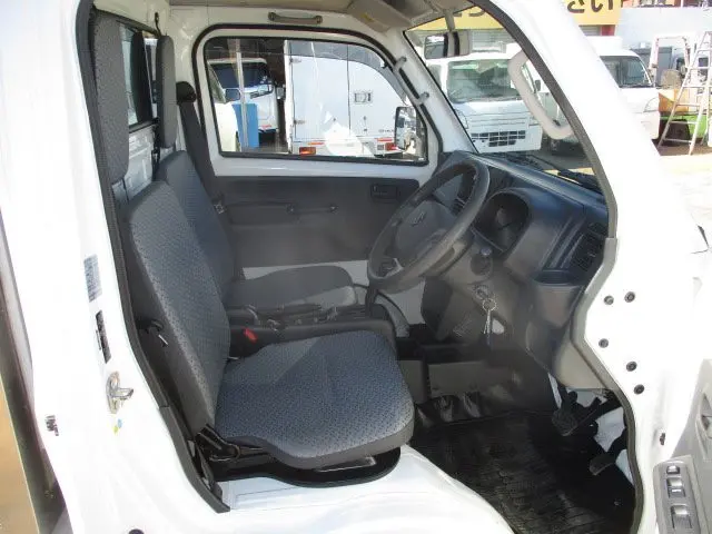 スズキ キャリイ EBD-DＡ16T(4WD)の写真9