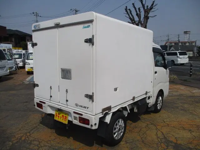 ダイハツ ハイゼットトラック HBD－S500P(2WD)の写真3