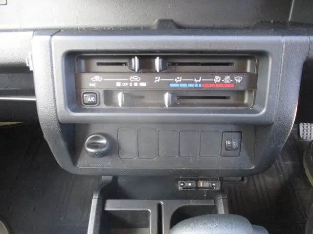 ダイハツ ハイゼットトラック ＨBD－S500P(2WD)の写真11