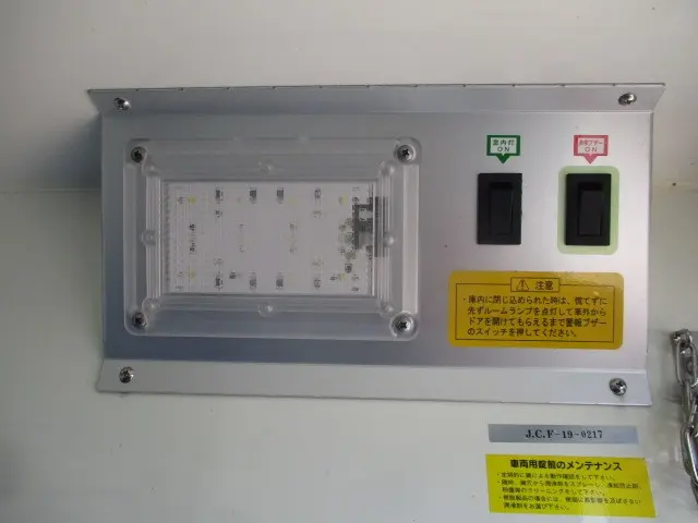 ダイハツ ハイゼットトラック ＨBD－S500P(2WD)の写真18