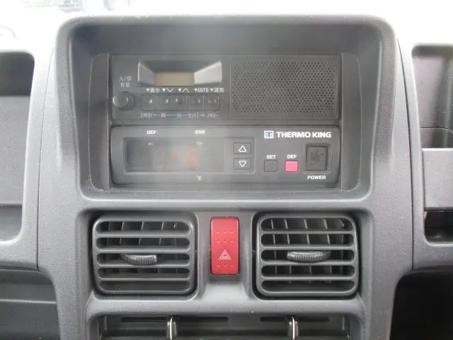 スズキ キャリイ EBD-DA16T(2WD)の写真11