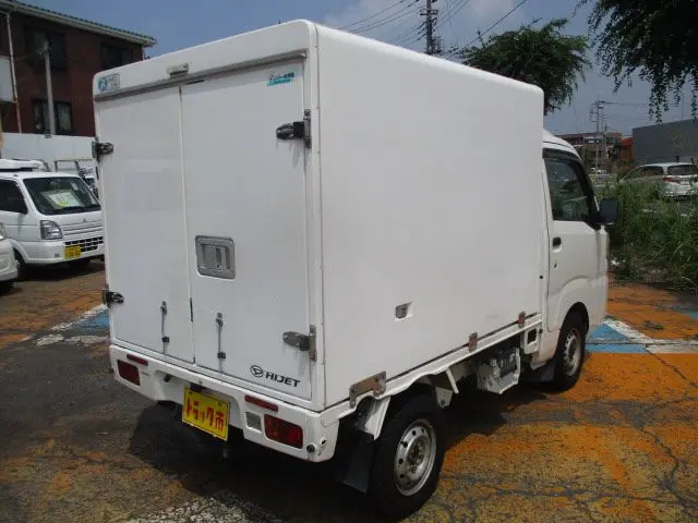 ダイハツ ハイゼットトラック ＥBD－S500P(2WD)の写真3