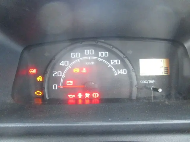 ダイハツ ハイゼットトラック EBD－S500P(2WD)の写真5