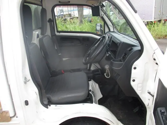 ダイハツ ハイゼットトラック EBD－S500P(2WD)の写真9