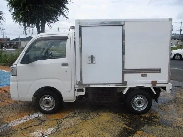 ダイハツ ハイゼットトラック EBD-S500P(2WD)の写真36