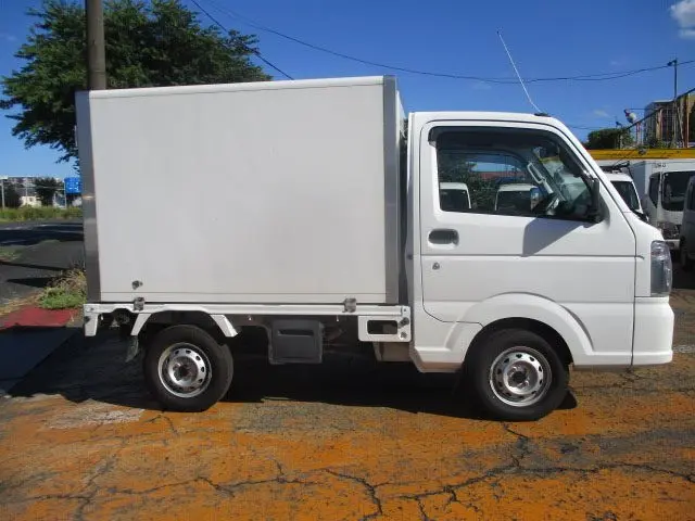 スズキ キャリイ EBD-DＡ16T(2WD)の写真26