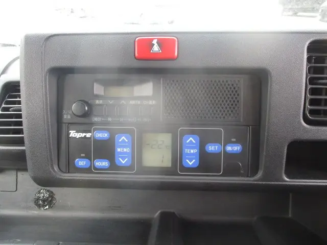 ダイハツ ハイゼットトラック EBD-S500P(2WD)の写真10