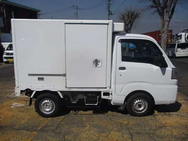 ダイハツ ハイゼットトラック EBD-S500P(2WD)の写真28