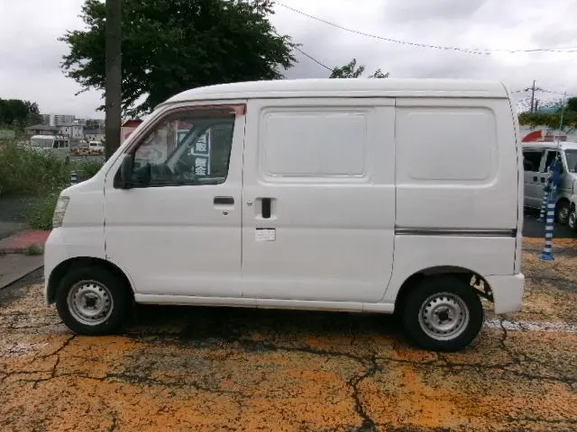 ダイハツ ハイゼットバン EBD-S321V(2WD)の写真24