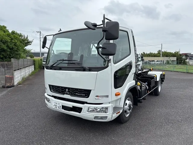 三菱 ファイター 2ＫＧ－ＦＫ72Ｆ(2WD)の写真1
