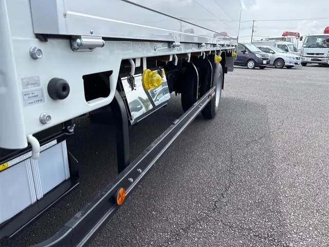 三菱 キャンター 2PG-FEB80の写真26