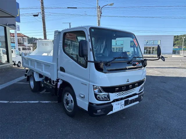 三菱 キャンター 2RG-FBA60(2WD)の写真6