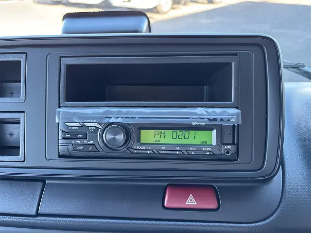 三菱 キャンター 2RG-FBA60(2WD)の写真9