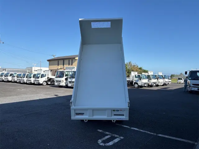 三菱 キャンター 2RG-FBA60(2WD)の写真39