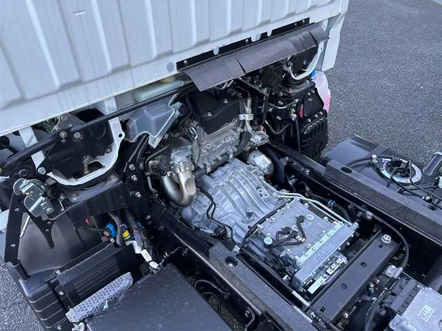 三菱 キャンター 2RG-FBA60(2WD)の写真42