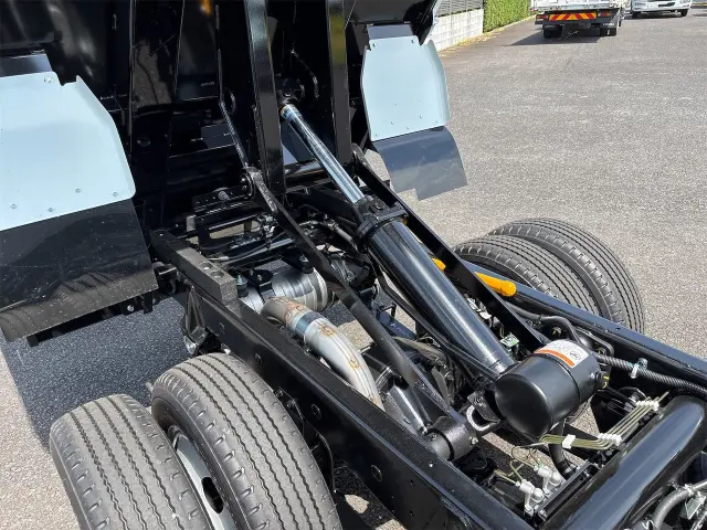 三菱 キャンター 2RG-FBA30(2WD)の写真49