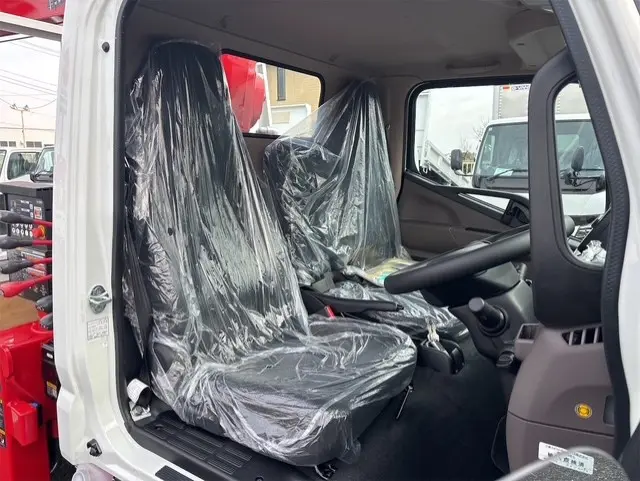 三菱 キャンター 2ＲＧ－ＦＥＡＶＯ(2WD)の写真10
