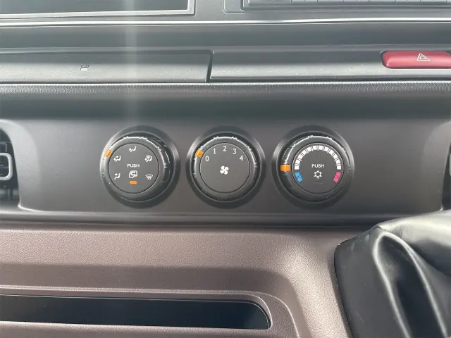 三菱 キャンター 2ＲＧ－ＦＥＡＶＯ(2WD)の写真24