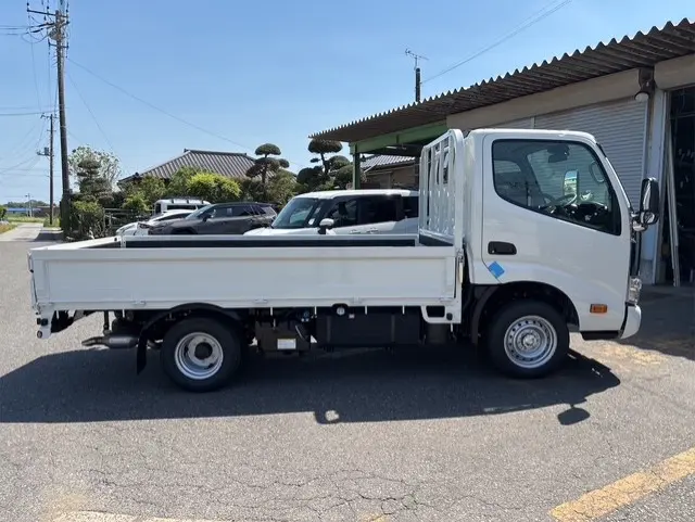 トヨタ ダイナ 2WG-GDY232(2WD)の写真3