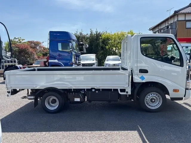 トヨタ ダイナ 2WG-GDY282(4WD)の写真4