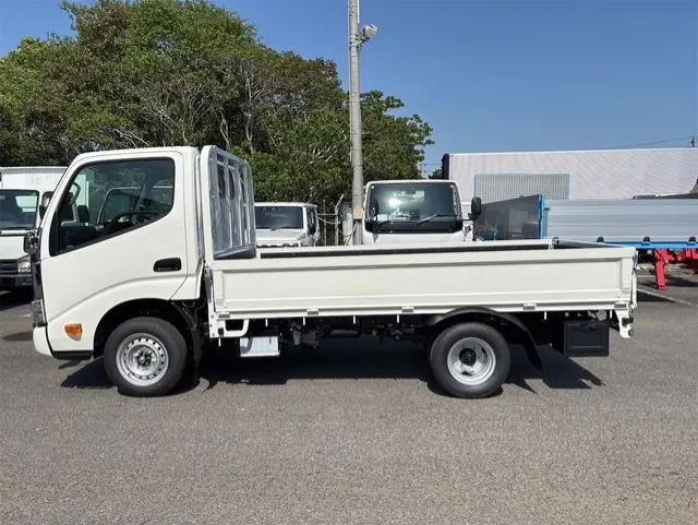 トヨタ ダイナ 2WG-GDY282(4WD)の写真5