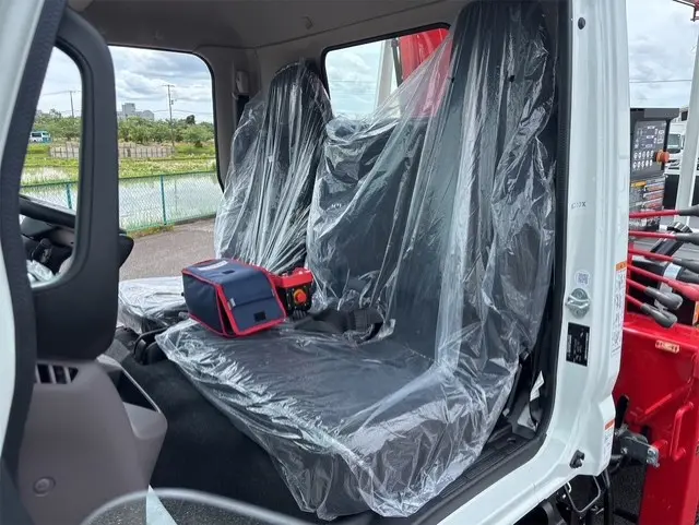三菱 キャンター 2RG-FEAV0の写真25