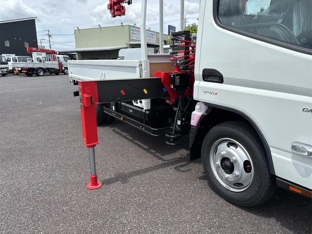 三菱 キャンター 2RG-FEAV0の写真42