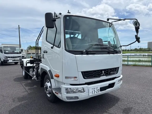 三菱 ファイター 2KG-FK72Fの写真6