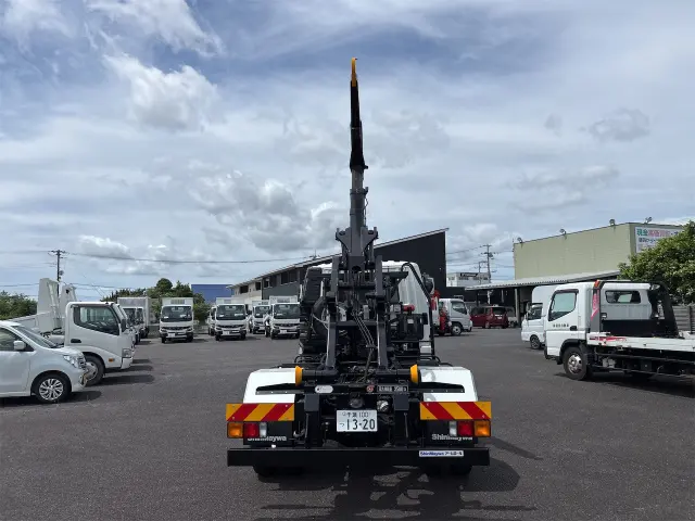 三菱 ファイター 2KG-FK72Fの写真42