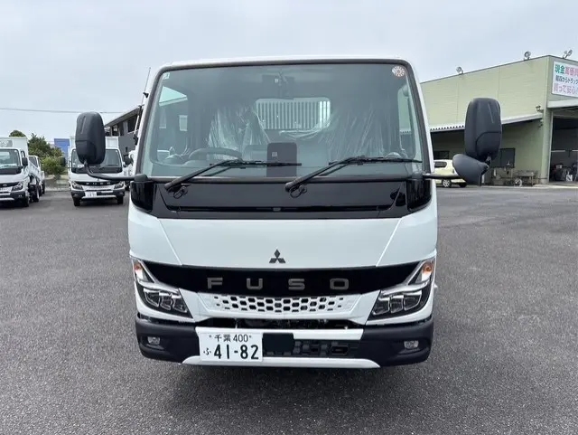 三菱 キャンター 2RG-FBA60の写真2