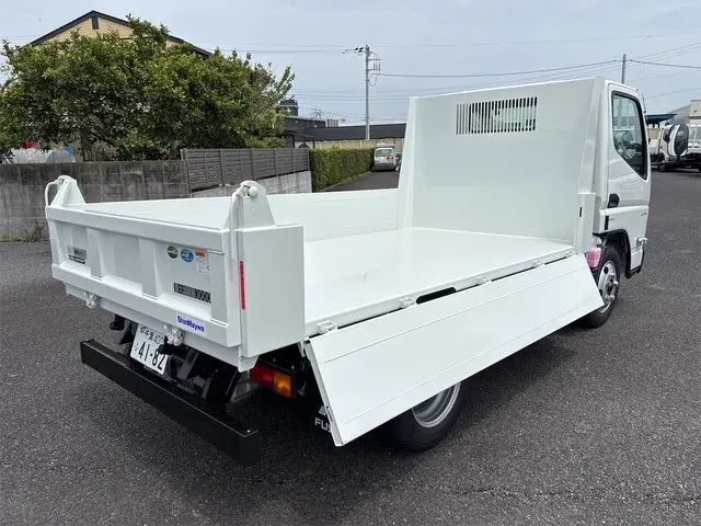 三菱 キャンター 2RG-FBA60の写真34