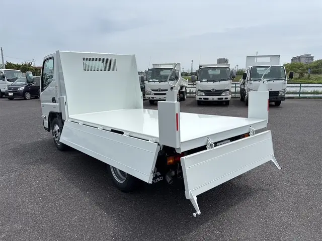 三菱 キャンター 2RG-FBA60の写真36