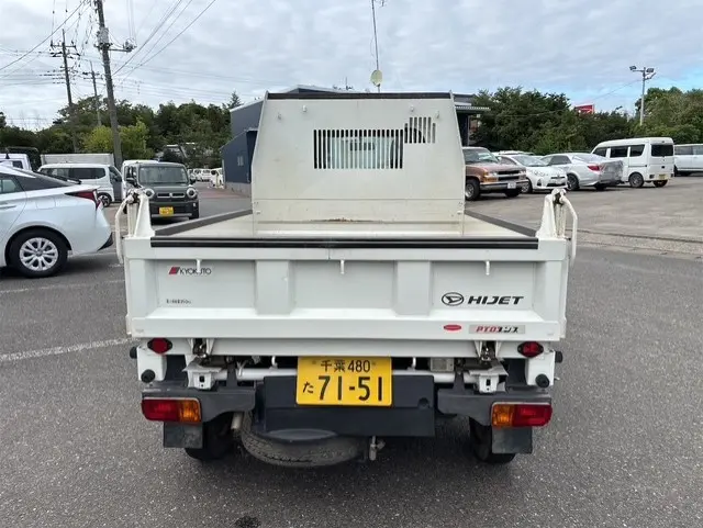 ダイハツ ハイゼットトラック EDB-S510P(4WD)の写真2