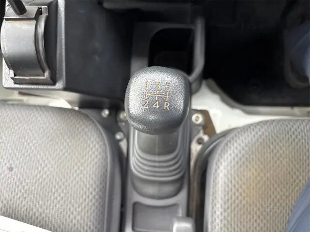 ダイハツ ハイゼットトラック EDB-S510P(4WD)の写真7