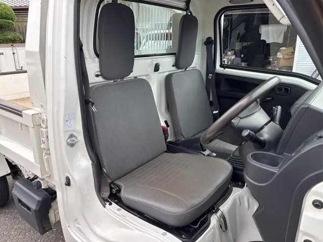 ダイハツ ハイゼットトラック EDB-S510P(4WD)の写真9