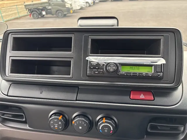 三菱 キャンター 2ＲＧ－ＦＢＡ20(2WD)の写真10