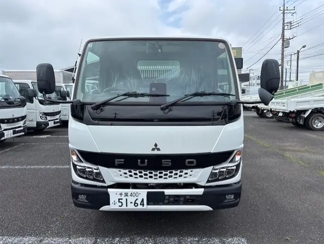 三菱 キャンター 2RG-FBA30(2WD)の写真2