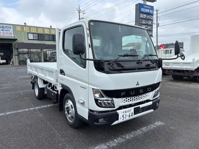 三菱 キャンター 2RG-FBA30(2WD)の写真6