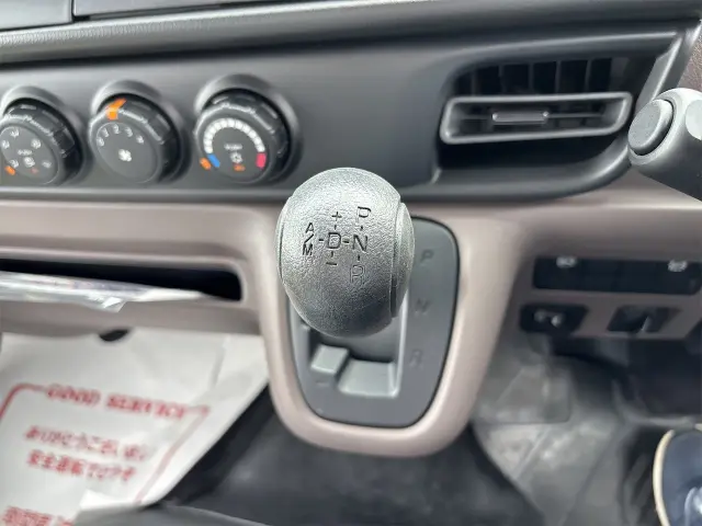 三菱 キャンター 2RG-FBA30(2WD)の写真10