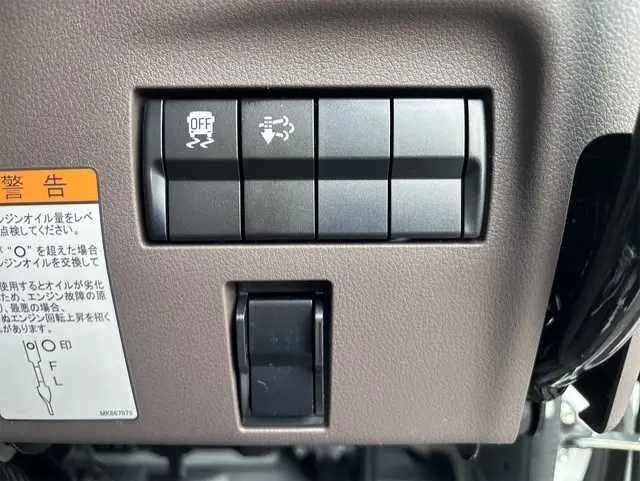 三菱 キャンター 2RG-FBA30(2WD)の写真21
