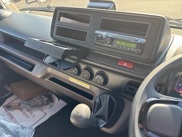 三菱 キャンター 2RG-FEB80(2WD)の写真23