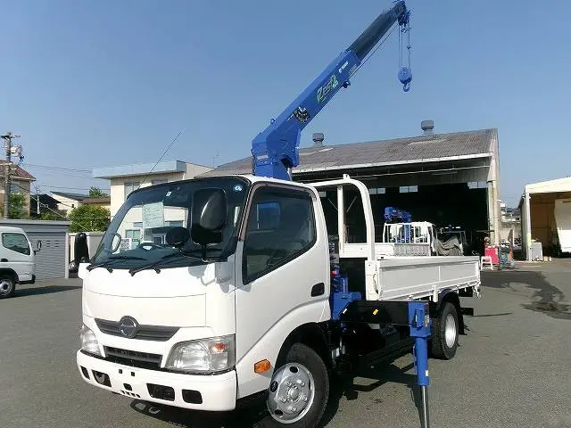 日野 デュトロ TKG-XZU650M(2WD)の写真1
