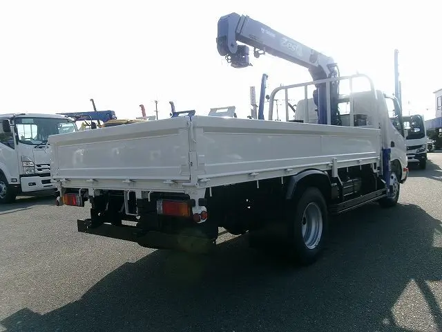 日野 デュトロ TKG-XZU650M(2WD)の写真3