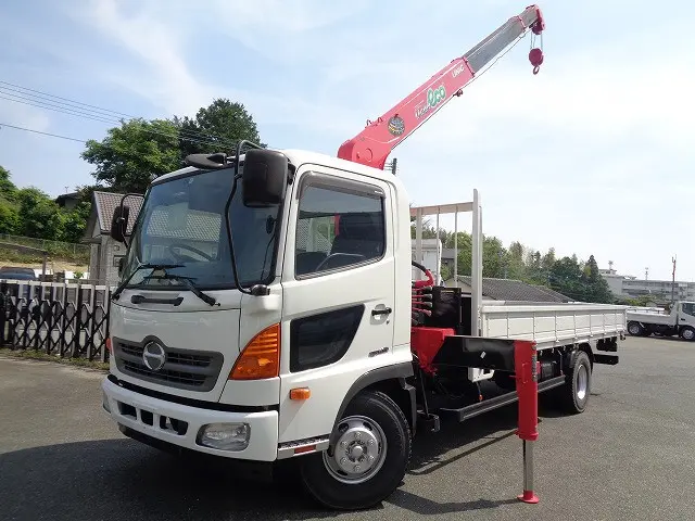 日野 レンジャー TKG-FC9JKAP(2WD)の写真1